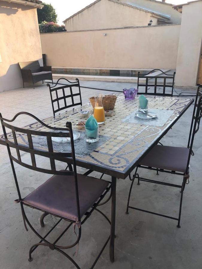 كارْبُنْترا Villa Jasmin المظهر الخارجي الصورة
