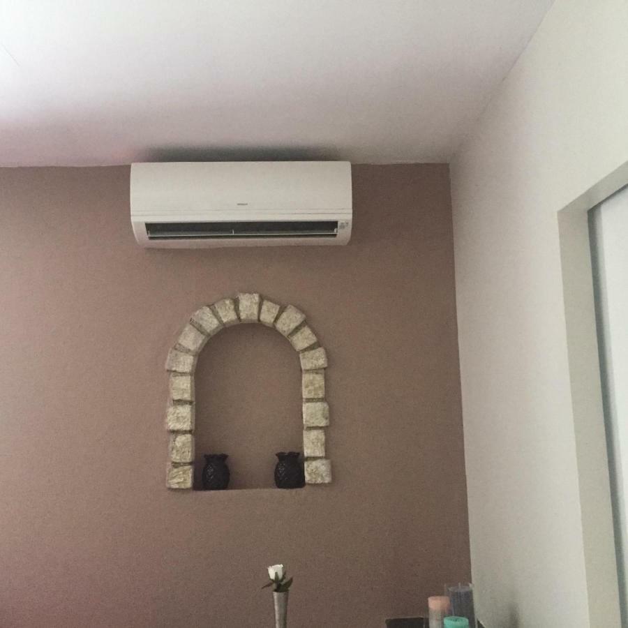 كارْبُنْترا Villa Jasmin المظهر الخارجي الصورة
