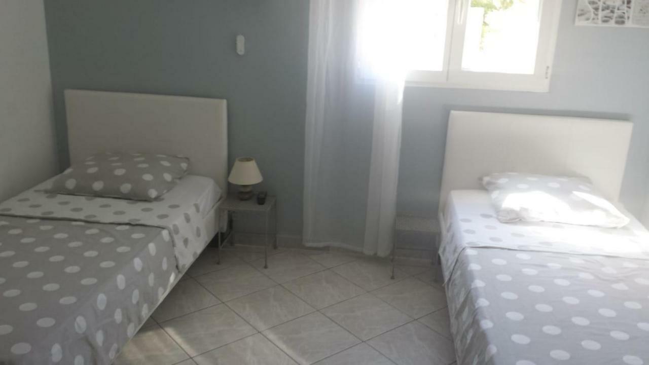 كارْبُنْترا Villa Jasmin المظهر الخارجي الصورة